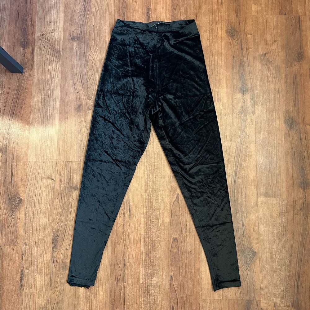 Tripp N.Y.C. Women's Black Crushed Velvet Leggings